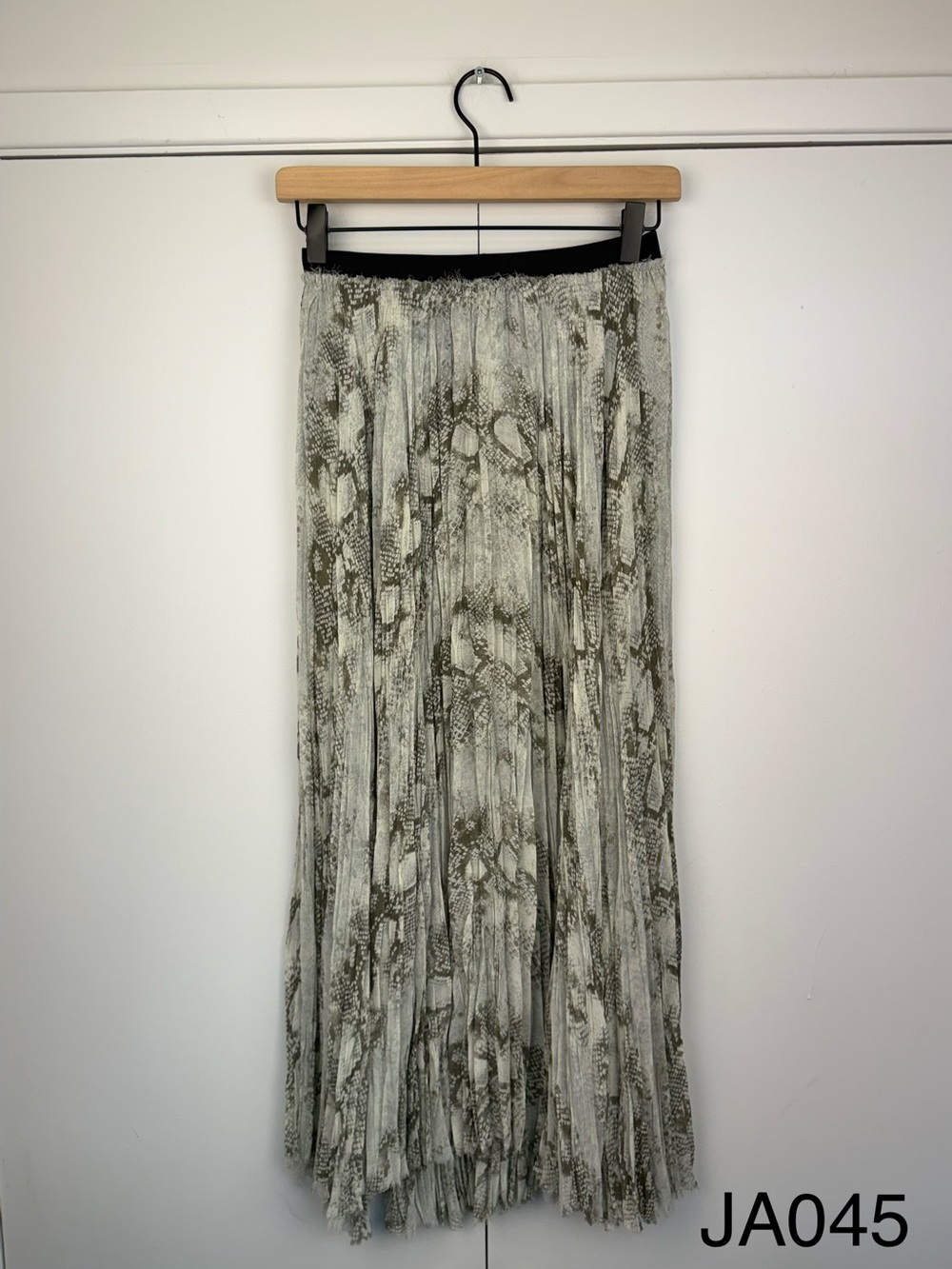 Enza Costa Gray Printed Pleated Maxi Skirt Size S